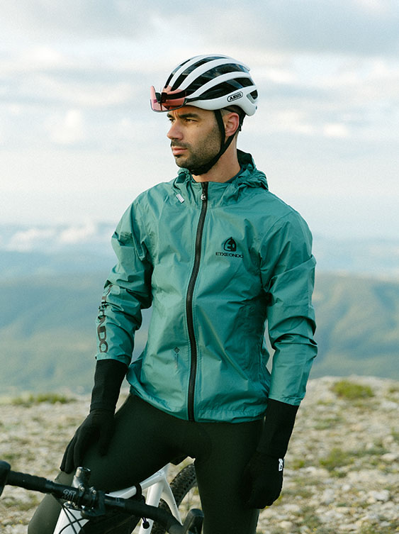 CAPA MUGI GORE-TEX...